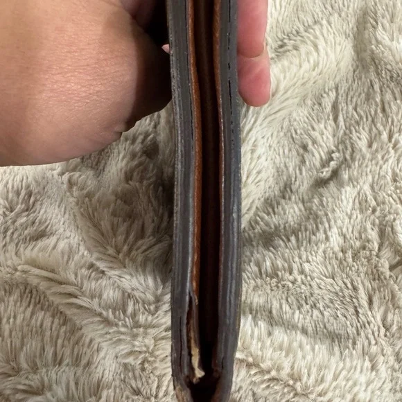 Louis Vuitton Monogram Men’s Wallet authentic - Picture 3 of 10